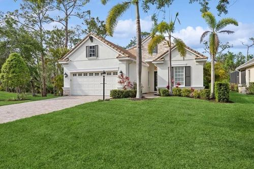 7346 Edenmore St, LAKEWOOD RANCH, FL, 34202-7932 | Card Image
