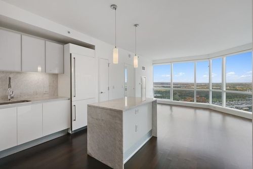 apt-4210-77 Hudson St, Jersey City, NJ, 07302-8537 | Card Image