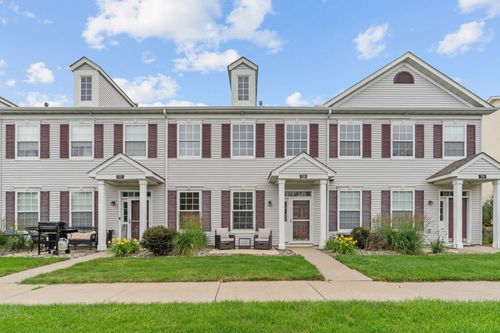 713 Cobblestone Way, Shakopee, MN, 55379-4532 | Card Image