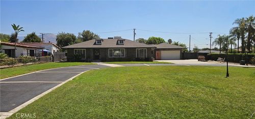 3037 Valencia, San Bernardino, CA, 92404 | Card Image