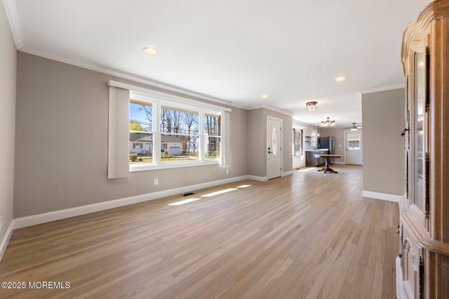 53 Asbury Ave, House other with 3 bedrooms, 2 bathrooms and null parking in Oceanport NJ | Image 8