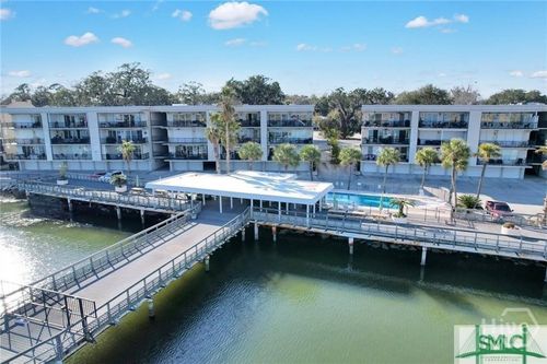 apt-d301-2902 River Dr, Thunderbolt, GA, 31404-5087 | Card Image