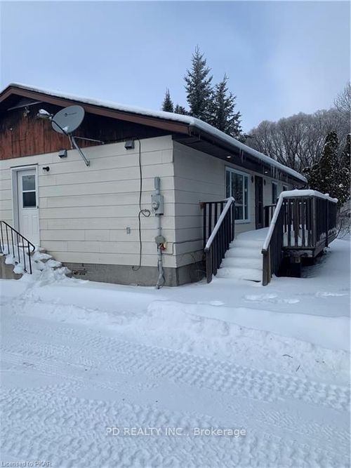 1536 Johnston Rd, Dryden, ON, P0V | Card Image
