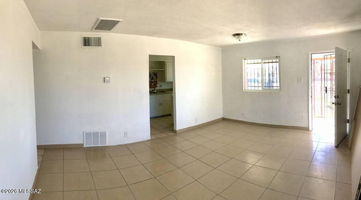 Residential Income in Tucson