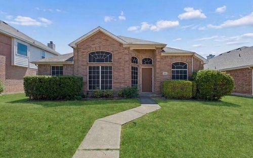 616 Kari Anne Ln, DeSoto, TX, 75115-5542 | Card Image