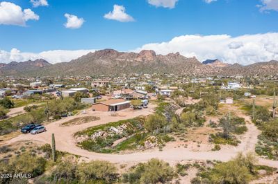 1000 W Whiteley Street, House other with 3 bedrooms, 2 bathrooms and null parking in Apache Junction AZ | Image 3