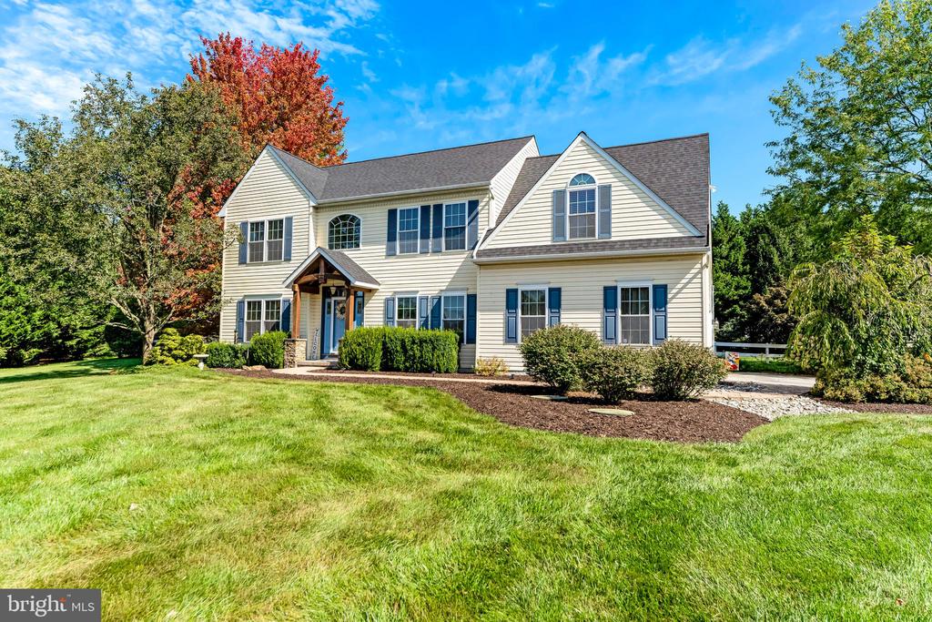 Field Stone Dr, Cochranville, PA 19330
