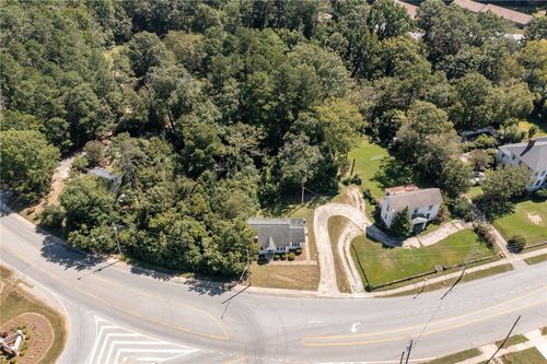 514 N Broad St, Clinton, SC, 29325-1706 | Card Image