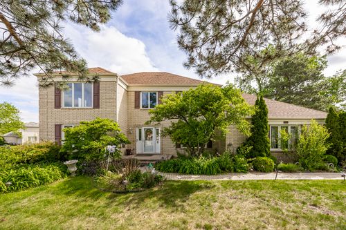 306 Woodview Ct, Oak Brook, IL, 60523-1527 | Card Image