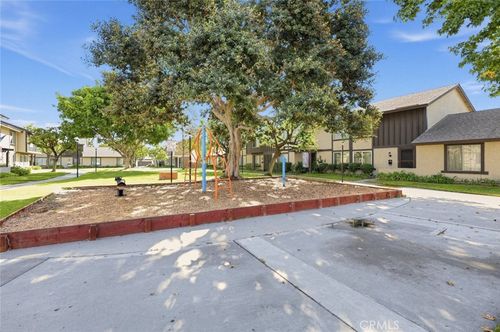7043 Fulton Way, Stanton, CA, 90680-2858 | Card Image