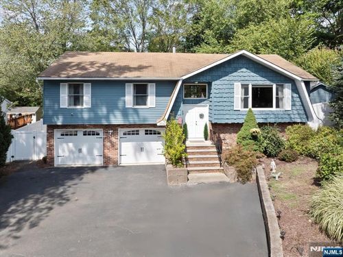 364 Piermont Ave, Hillsdale, NJ, 07642-2222 | Card Image