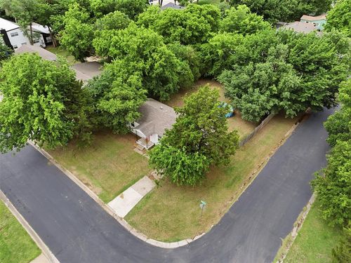 702 Tollie Drive, Norman, OK, 73071 | Card Image