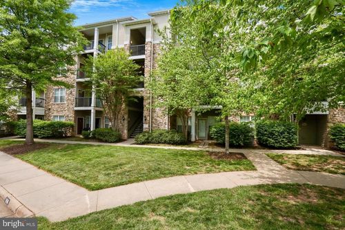 apt-m-5142 Brittney Elyse Cir, CENTREVILLE, VA, 20120-3046 | Card Image