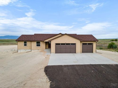 1115 S Sweetwater Ave, Pueblo West, CO, 81007-6397 | Card Image
