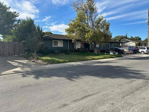  Villa Drive, King City, CA, 93930 | Card Image