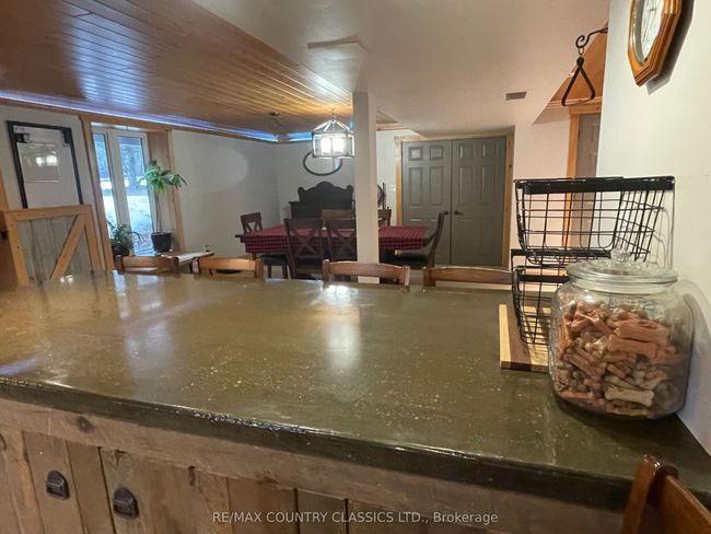 11780 Highway 28, House other with 5 bedrooms, 2 bathrooms and 10 parking in Apsley ON | Image 11