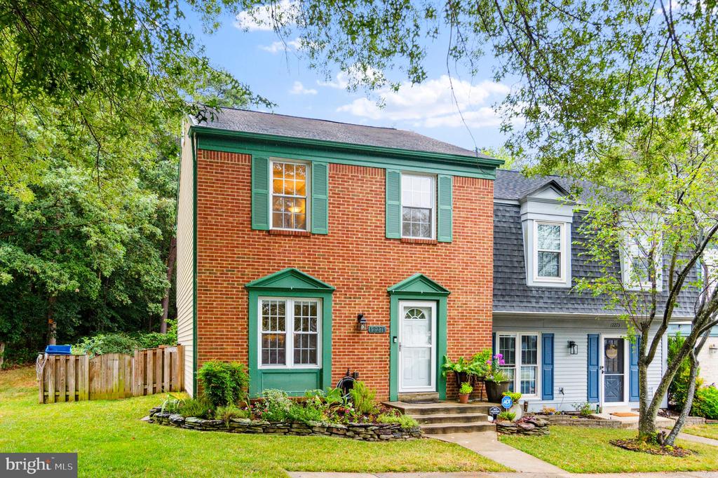 Arabian Pl, Woodbridge, VA 22192