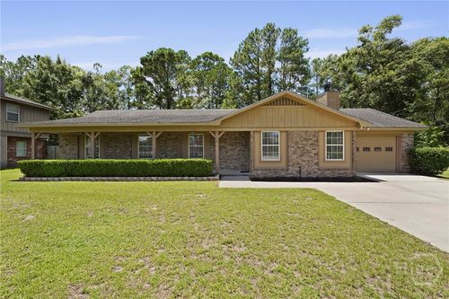 110 Flat Shoal Ln, Hinesville, GA, 31313-3995 | Card Image