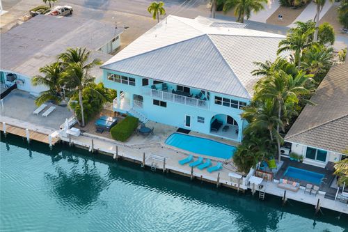 580 &amp; 590 10th Street, Key Colony, FL, 33051 | Card Image