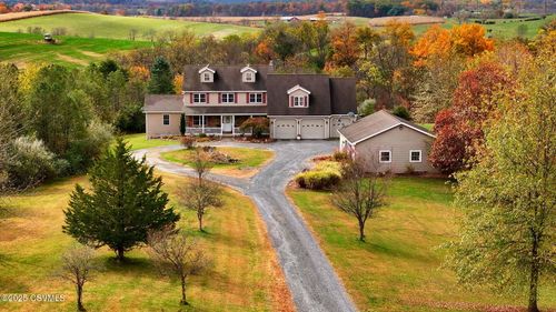 59 Blackberry Ln, Danville, PA, 17821-6890 | Card Image