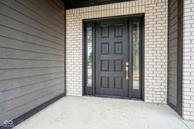 Front Door Entryway | Image 3