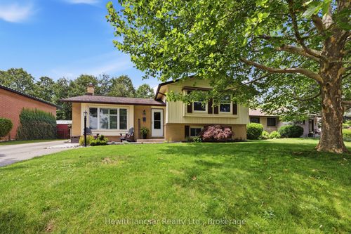 987 Nesbitt Cres, Woodstock, ON, N4S7N9 | Card Image