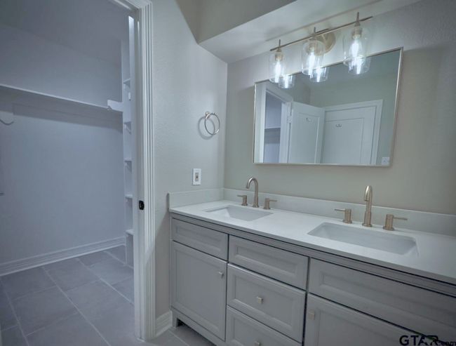 18003 Lookout Lake Cir, House other with 3 bedrooms, 2 bathrooms and null parking in Flint TX | Image 16