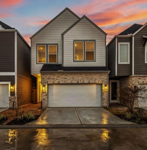 11319 Stonework Grove Ln, Houston, TX, 77076-1080 | Card Image