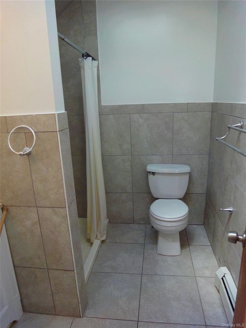 top-116 Williams Ave, Spring Valley, NY, 10977-2910 | Card Image