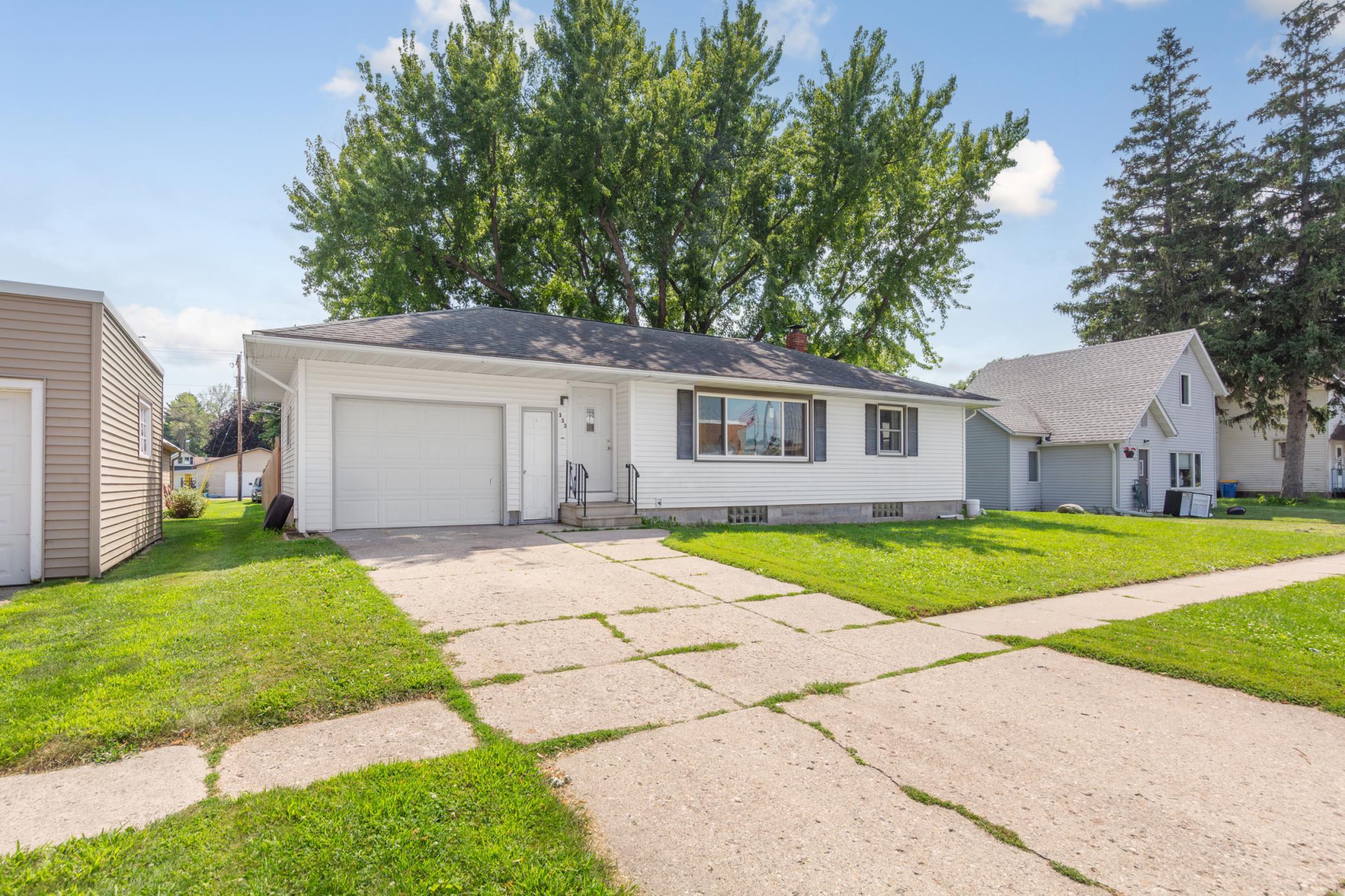 Residential in Blooming Prairie 2