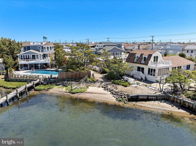 215 W 23 Rd St, House other with 3 bedrooms, 1 bathrooms and null parking in SHIP BOTTOM NJ | Image 43