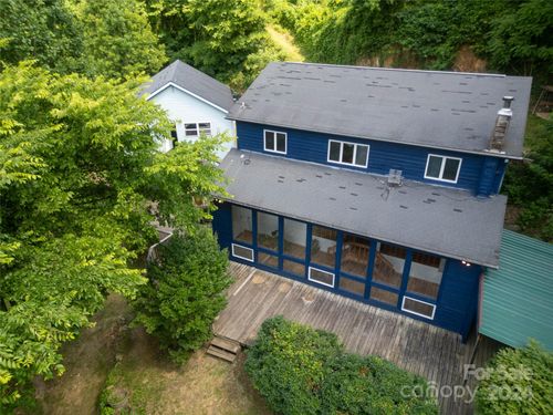 556 Blue Hill Rd, Marshall, NC, 28753-5367 | Card Image