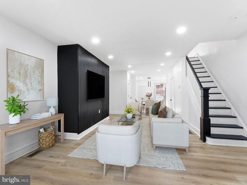 1012 S 53rd St, PHILADELPHIA, PA, 19143-4110 | Card Image