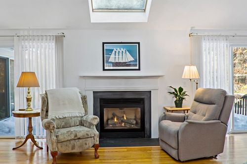 30 Grant Breen Dr, Mashpee, MA, 02649-3369 | Card Image