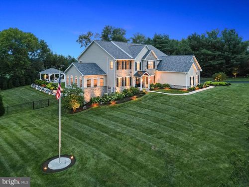 54 Glen Oley Dr, Reading, PA, 19606-9624 | Card Image
