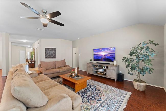 1935 Ryansbrook Ln, House other with 4 bedrooms, 2 bathrooms and 2 parking in Spring TX | Image 9