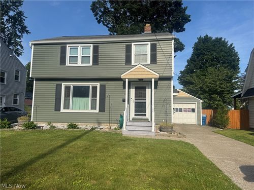 86 Hartshorn Dr, Painesville, OH, 44077-2602 | Card Image
