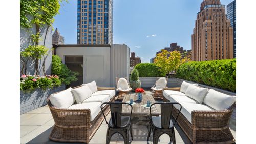 phb-345 E 50th St, New York, NY, 10022-7949 | Card Image