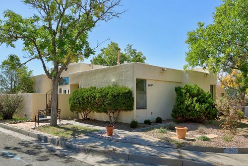 8420 Parrot Run Rd Ne, Albuquerque, NM, 87109-6146 | Card Image