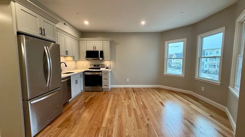 b-663 Columbia Road, Boston, MA, 02125 | Card Image