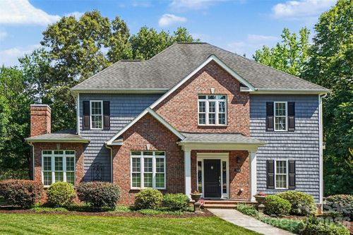 162 Twin Lakes Dr, Statesville, NC, 28625-9485 | Card Image
