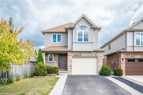 806 Grand Banks Dr, Waterloo, ON, N2K4N6 | Card Image