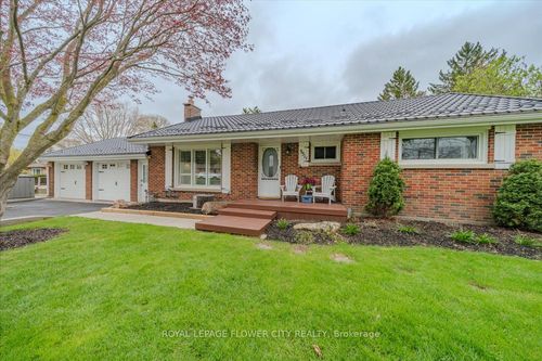 3511 Catherine St, Thames Centre, ON, N0L1G1 | Card Image