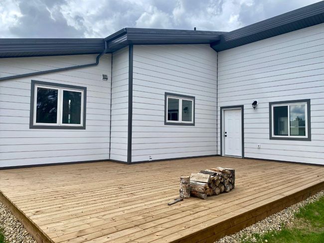 127 Main Street, House other with 3 bedrooms, 2 bathrooms and 4 parking in Edberg AB | Image 20