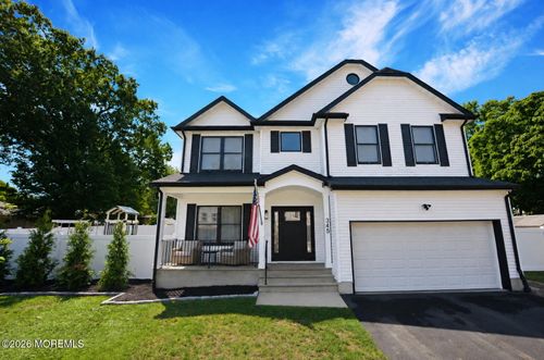 345 Meinzer St, Cliffwood, NJ, 07721-1140 | Card Image