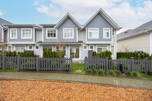 1060-11280 Pazarena Pl, Maple Ridge, BC, V2X9H8 | Card Image