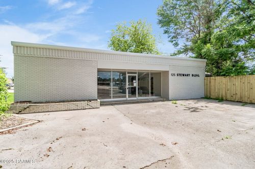 125 Stewart St, Lafayette, LA, 70501-8053 | Card Image