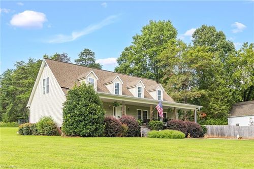 8104 Leabourne Rd, Colfax, NC, 27235-9708 | Card Image
