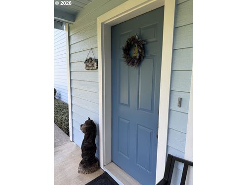 a2-1455 Seacrest Ln, Brookings, OR, 97415-8161 | Card Image