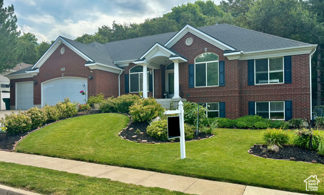 Oak Ln, Layton, UT 84040
